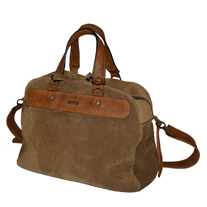 תיק גדול מעור זמש חום חול בשילוב רצועות אחיזה בגוון חום דבש במראה וינטאג'