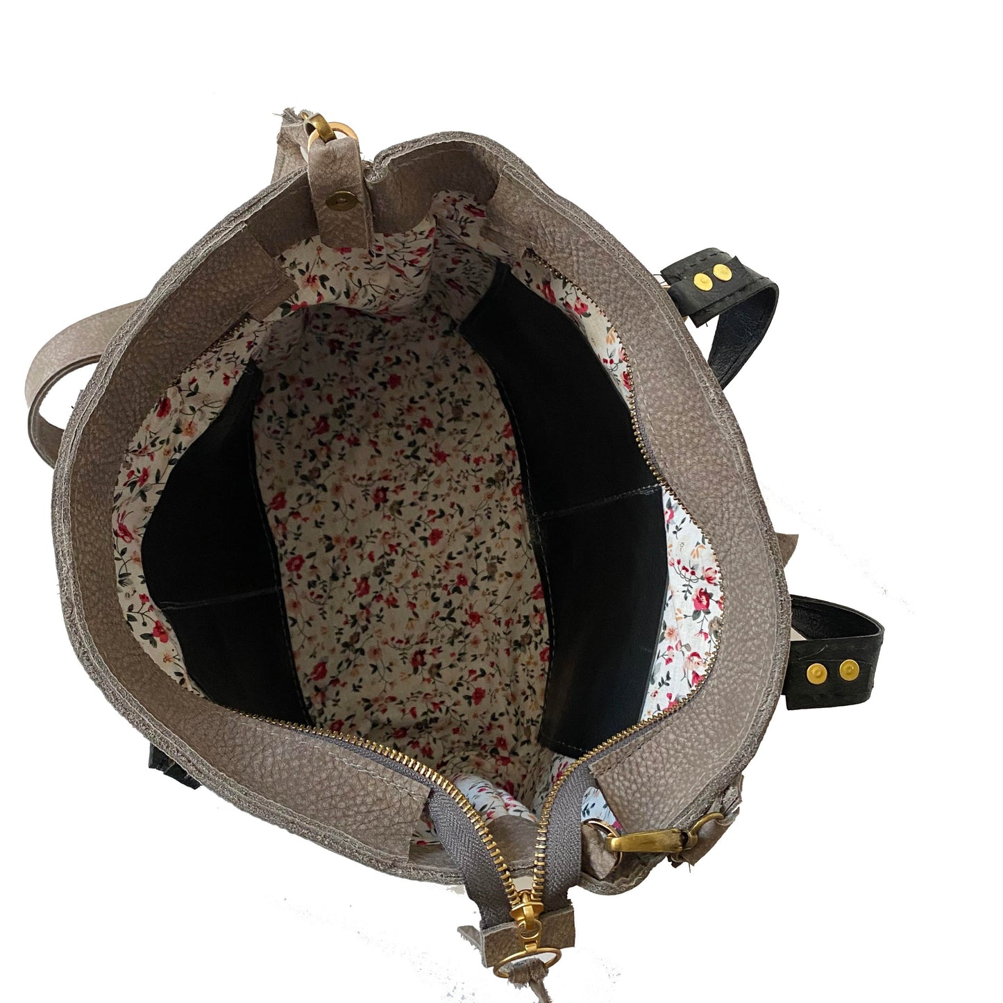 תיק נשים עור אפריקה אפור בשילוב רצועות שחור