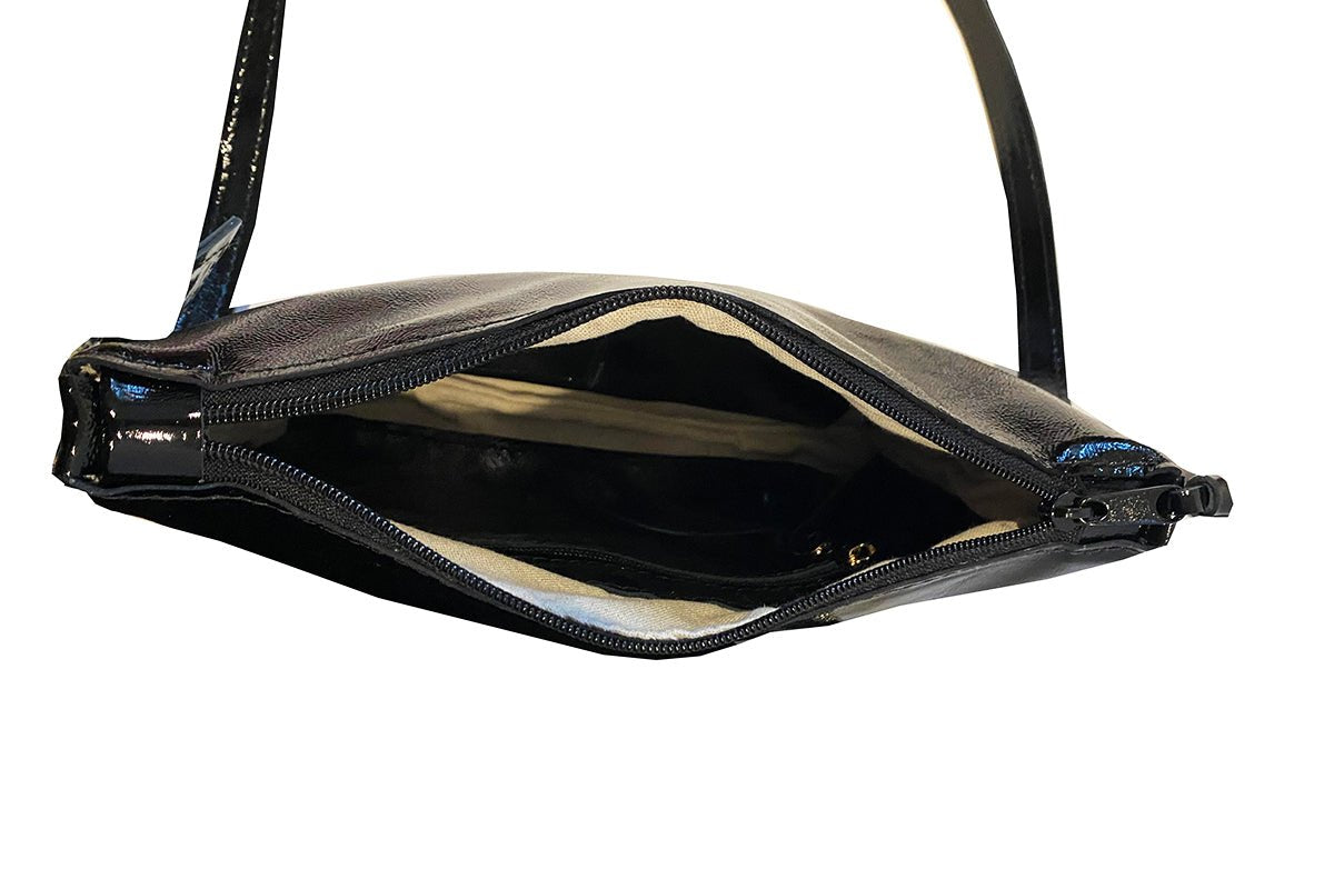 תיק עור לק שחור אלגנט לתליה על הכתף