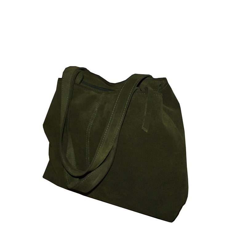 תיק נשיאה מעור זמש ירוק זית גדול בשילוב רצועות תליה על הכתף