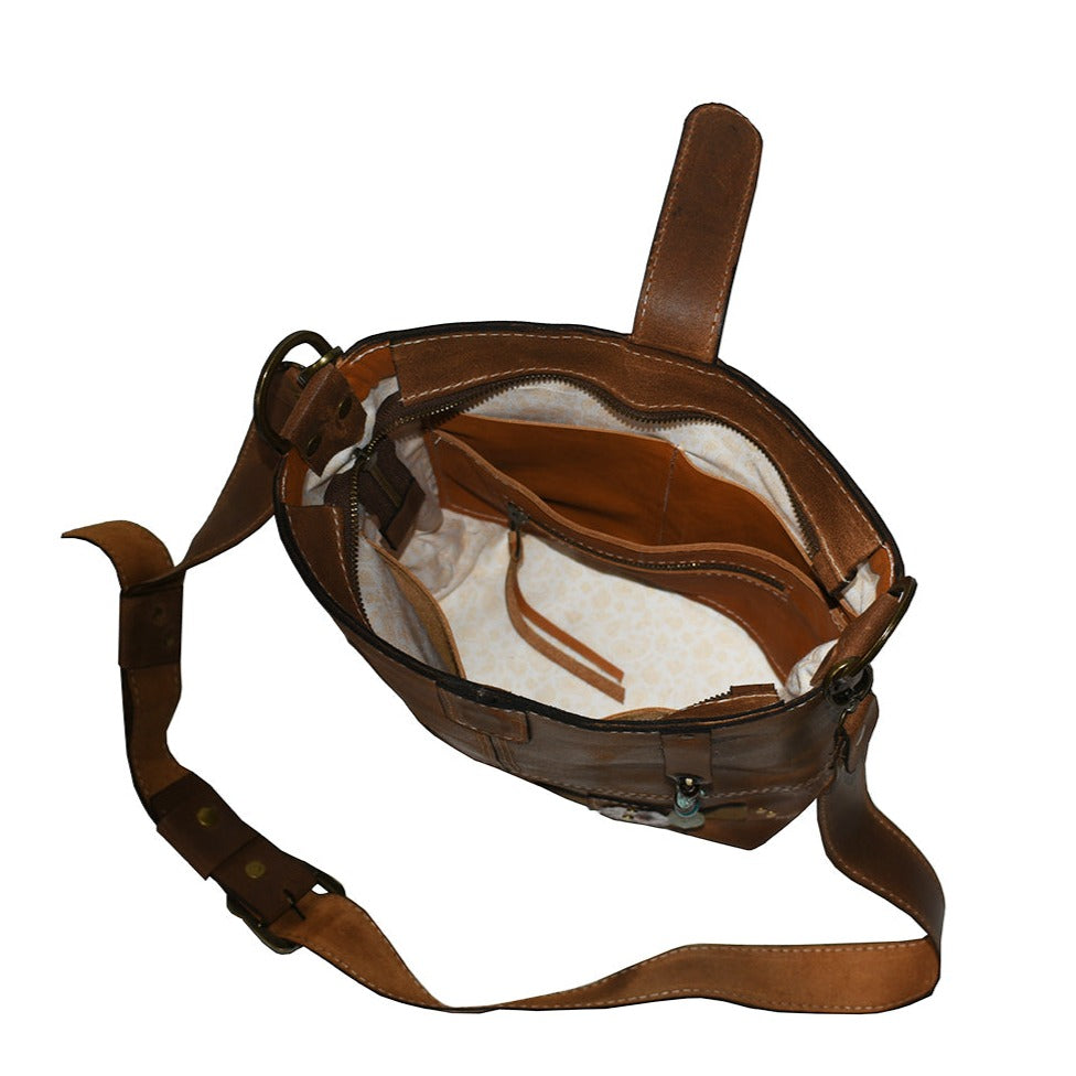 תיק אתני מעור איטלקי איכותי ומחויט