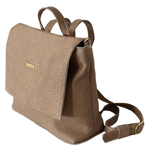 תיק גב מעור אפריקה בגוון אבן טבעי עם קלאפה