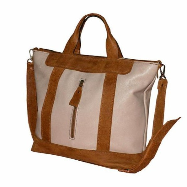 תיק יד מעור איטלקי מחוייט ומעוצב חום בז'