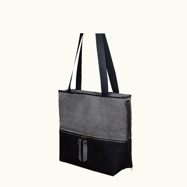 תיק עור איטלקי אפור בשילוב פס עור שחור