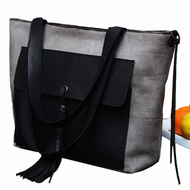 תיק עור איטלקי גדול מחוייט לתליה על הכתף