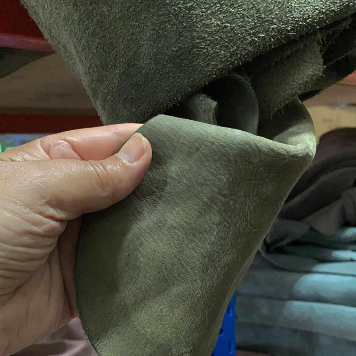 תיק עור איטלקי ירוק זית אפריקה