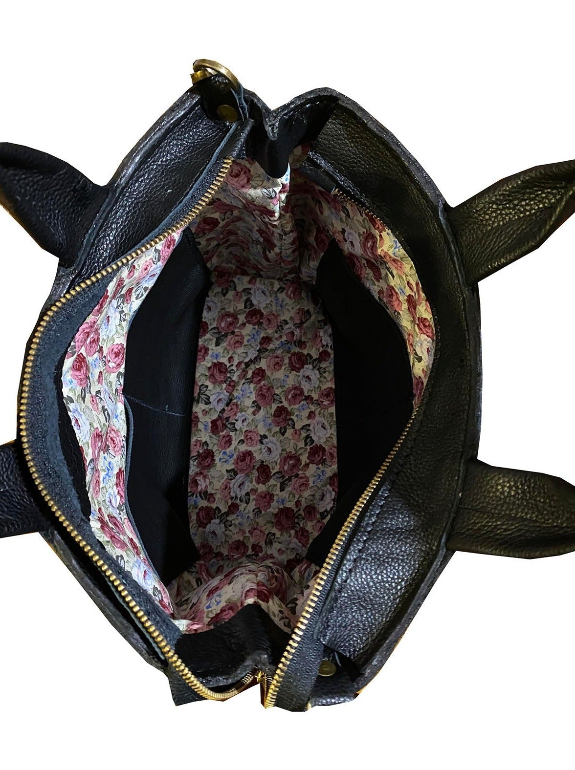 תיק צד מעור איטלקי אפור בשילוב שחור עם טקסטורה ובמרכז כוכב אפור