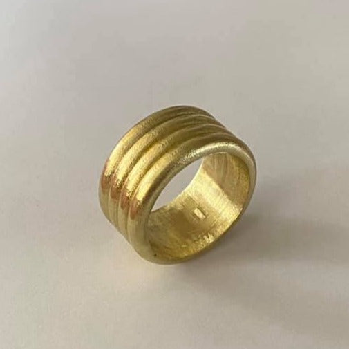 טבעת זהב 14 צהוב קראט רחבה