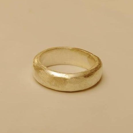 טבעת זהב 14 קראט רחבה ועבה